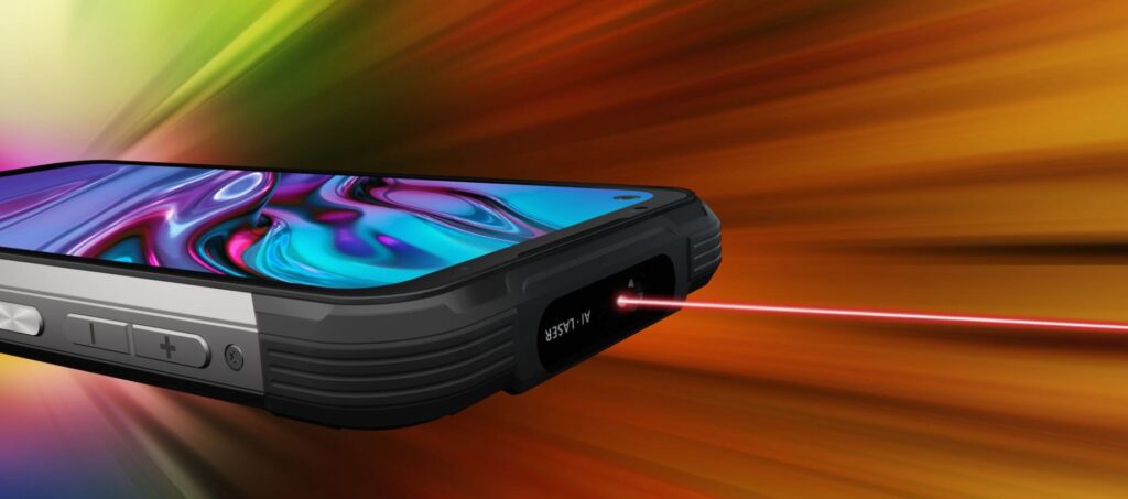 El uso de una huincha laser o medidor láser en un teléfono resistente ofrece varias ventajas significativas en comparación con utilizar un medidor láser independiente o una cinta métrica tradicional.