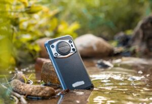 Razones por las que los telefonos de aventura, son imprescindibles, para los amantes de las actividades al aire libre 1 telefonos de aventura